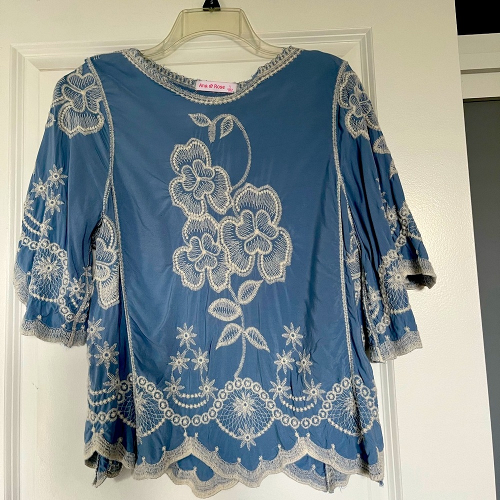 Womens boho top NWOT